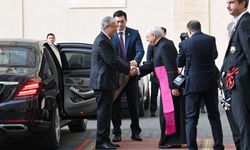 Kazakistan Cumhurbaşkanı Tokayev, Vatikan’da Papa Franciscus ile bir araya geldi