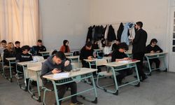 Konya Büyükşehir Belediyesi'nden üniversite adaylarına eğitim desteği