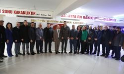 Nebi Hatipoğlu, Hacı Bektaş Veli Anadolu Kültür Vakfı ve derneğini ziyaret etti