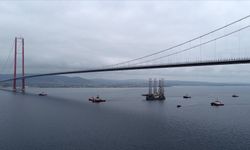 Çanakkale Boğazı'nın 'yoğun sis' nedeniyle transit gemi geçişlerine kapatıldığı bildirildi!