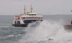 Güney Marmara'da feribot seferberlerine hava engeli