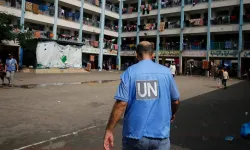 Filistin'e yardım ulaştıran UNRWA'nın fonları kesildi