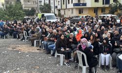 Adana'da, depremlerde hayatını kaybedenler anıldı