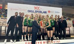 Doğa Koleji, Türkiye Liseler Voleybol Şampiyonası'nda şampiyon oldu