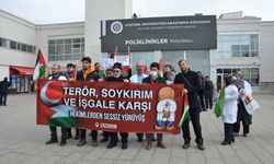 Erzurum’da hekimler ve sağlık çalışanları Gazze için sessiz yürüyüş yaptı