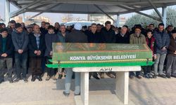 Konya'da böcek ilacından zehirlenerek ölen çocuğun cenazesi defnedildi