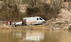 Sakarya Nehri'nde cesedi bulunan kadının eşi ve oğlu gözaltına alındı