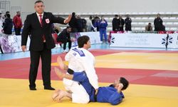 Türkiye Üniversite Sporları Federasyonu Judo Şampiyonası Erzurum'da başladı