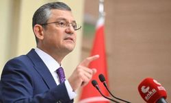 CHP lideri Özel: Anayasal eşitlik hakkı tanınana kadar bu toplumun yanındayız