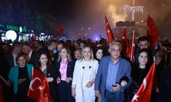 Adana'da "Beklenen değişime adım adım" yürüyüşü düzenlendi