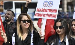 Atama Bekleyen Öğretmenler Platformu üyeleri basın açıklaması yaptı