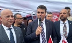 Demokrat Parti Genel Başkanı Uysal, Aydın'da partisinin seçim standını ziyaret etti