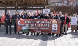 Erzurum'da sağlık çalışanları Filistin için "sessiz yürüyüş" yaptı