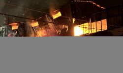 GÜNCELLEME - Kahramanmaraş'ta mobilya imalathanesinde çıkan yangın kontrol altına alındı