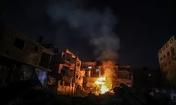 İsrail'in Refah'a düzenlediği hava saldırılarında ölen ve yaralananlar oldu