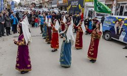 İYİ Parti ABB adayı Yıldırım, Kahramankazan'da SKM açılışına katıldı