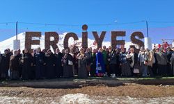 Kayseri'de kursiyer 55 kadın ilk kez Erciyes Dağına çıktı