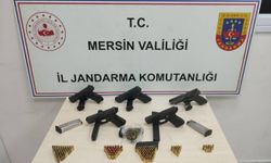 Mersin'de silah ticareti yaptıkları iddiasıyla 5 zanlı yakalandı