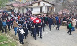 Trafik kazasında hayatını kaybeden uzman çavuşun cenazesi, Karaman'da defnedildi