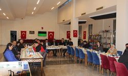 Yalıhüyük'te görev yapan kamu çalışanları iftarda buluştu