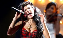 Amy Winehouse'un biyografik filmine tepki: 'Bu filmi çekenler tutuklansın'