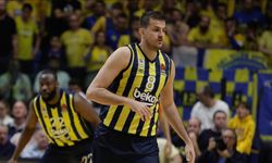 Nemanja Bjelica'dan sevenlerini üzen haber: Basketbolu bıraktı