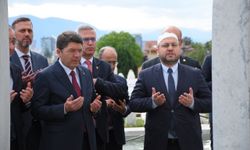 Adalet Bakanı Tunç, Saraybosna'daki Kovaçi Şehitliği'ni ziyaret etti