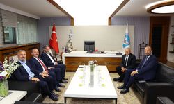 AK Parti Yerel Yönetimler Başkan Yardımcısı Kirazoğlu, Büyükkılıç'ı ziyaret etti