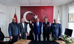 AK Parti'li Dönmez ve Albayrak'tan Han Belediye Başkanı Belceli'ye ziyaret