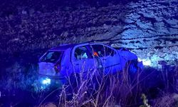 Aksaray'da şarampole devrilen otomobilin sürücüsü öldü