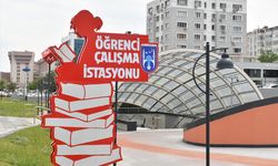 Ankara YHT Garı'nda öğrenci çalışma istasyonu açıldı