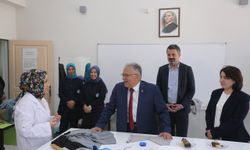 Belediye Başkanı Büyükkılıç, Pınarbaşı ilçesinde çeşitli ziyaretlerde bulundu