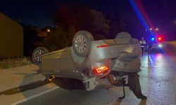 Eskişehir'de devrilen otomobilin sürücüsü yaralandı