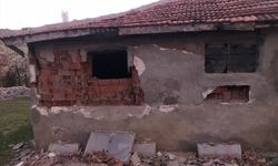 GÜNCELLEME - Tokat'ta meydana gelen 5,6 büyüklüğündeki deprem Yozgat'ta hasara neden oldu