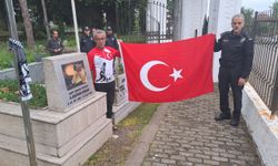 Şehit emniyet müdürü Okkan için Diyarbakır'dan Sakarya'ya pedal çevirdi