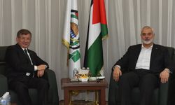 Davutoğlu, Hamas lideri Haniye ile görüştü