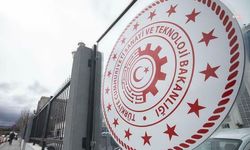 Sanayi ve Teknoloji Bakanlığı'ndan Antalya'daki teleferiğin bakımına ilişkin iddialara yalanlama