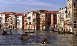 Venedik'e 'ayakbastı' vergisi