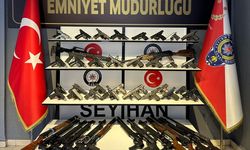 Adana'da operasyon ve denetimlerde 53 ruhsatsız silah ele geçirildi