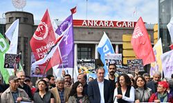 Ankara Garı önündeki terör saldırısında hayatını kaybedenler anıldı