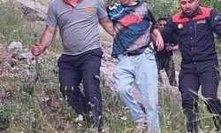 Diyarbakır'da çalılıklarda mahsur kalan 2 çocuk kurtarıldı