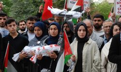 Eskişehir’de üniversite öğrencileri Filistin'e destek için “Nöbet Çadırı” açılışını yaptı