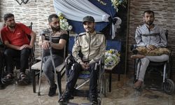 İdlib’de engelliler, farkındalık eylemi düzenledi