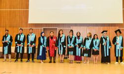 KMÜ Sosyal Bilimler Meslek Yüksekokulu'nda mezuniyet heyecanı