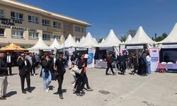Konya'da meslek lisesi öğrencileri ve mezunları için Mesleki Eğitim İstihdam Fuarı açıldı