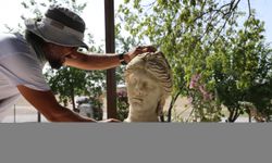 Laodikya Antik Kenti'nde hijyen ve sağlık tanrıçası Hygieia'ya atfedilen heykel başı bulundu