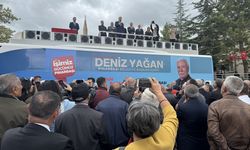 Mansur Yavaş, seçimlerin yenileneceği Pınarbaşı'nda CHP'nin adayına destek istedi