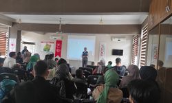 Öğrenciler, Karapınar'da çölleşmeyle mücadele çalışmalarını inceledi