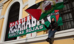 Şili'de onlarca kişi Filistin'e destek gösterisinde bulundu