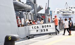 TCG Bora Bodrum'da halkın ziyaretine açıldı